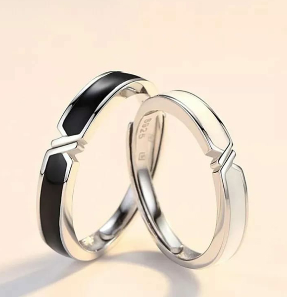 Creative Simple Black and White Adjustable Couple Rings Girl Boy Friend Valentine's Day Jewelry Gift