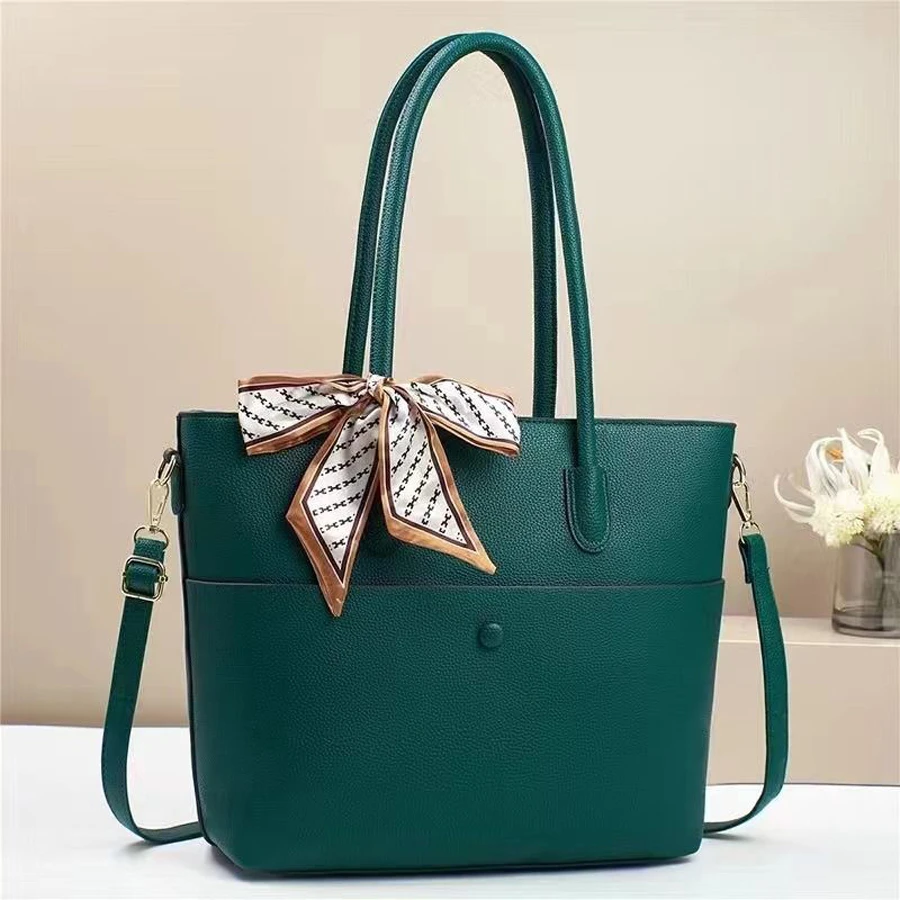 Chic Leather Bag with Bow Accent