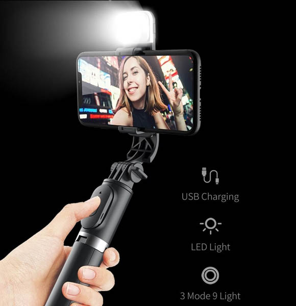Qo7S Selfie Stick Foldable Mini Tripod with Fill Light Bluetooth Remote Shutter (DS)